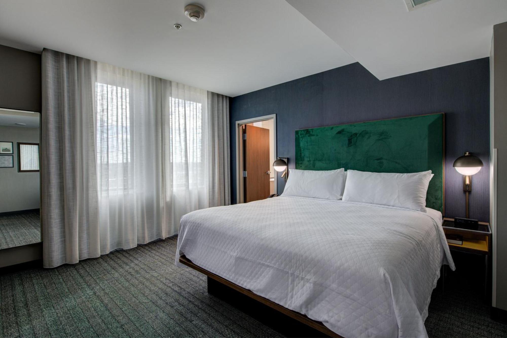 The Threefoot Hotel, Meridian, A Tribute Portfolio Hotel Exterior foto